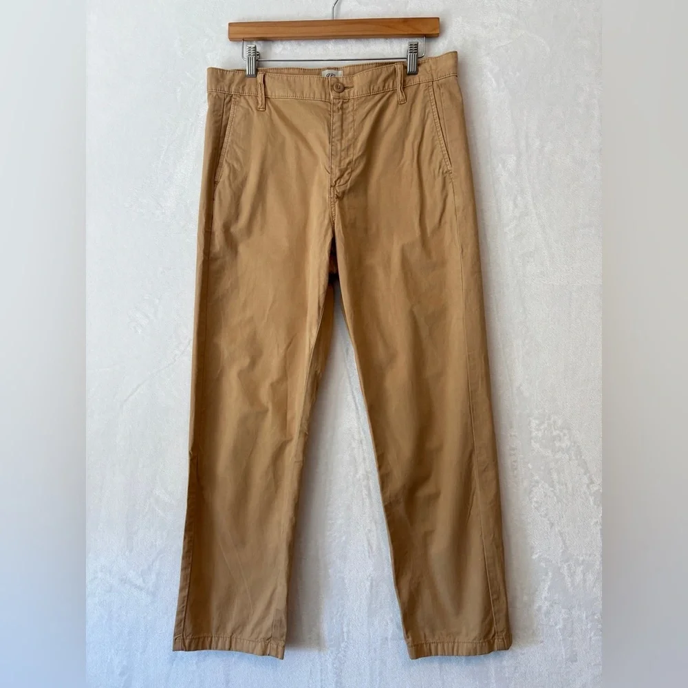 J Crew womens tan casual straight leg Slouchy boyfriend chino pant size 29 AV253